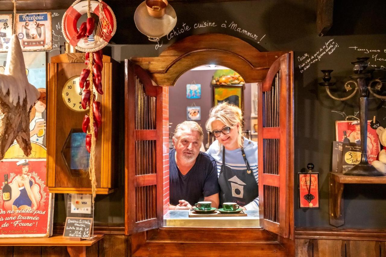 Fronsac  Le Bassin Du Tertre Bed & Breakfast エクステリア 写真