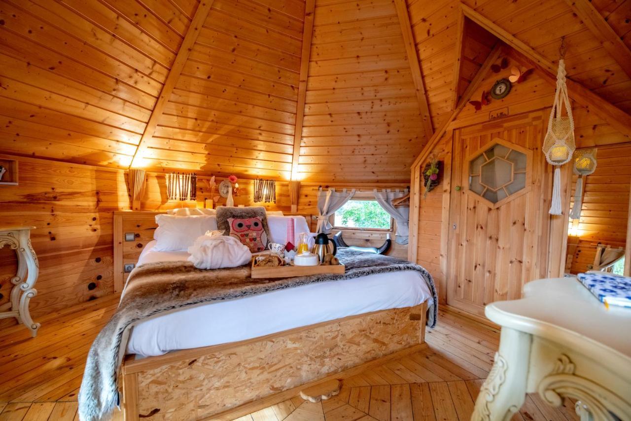 Fronsac  Le Bassin Du Tertre Bed & Breakfast エクステリア 写真