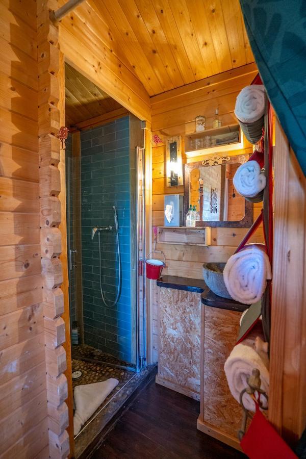 Fronsac  Le Bassin Du Tertre Bed & Breakfast エクステリア 写真
