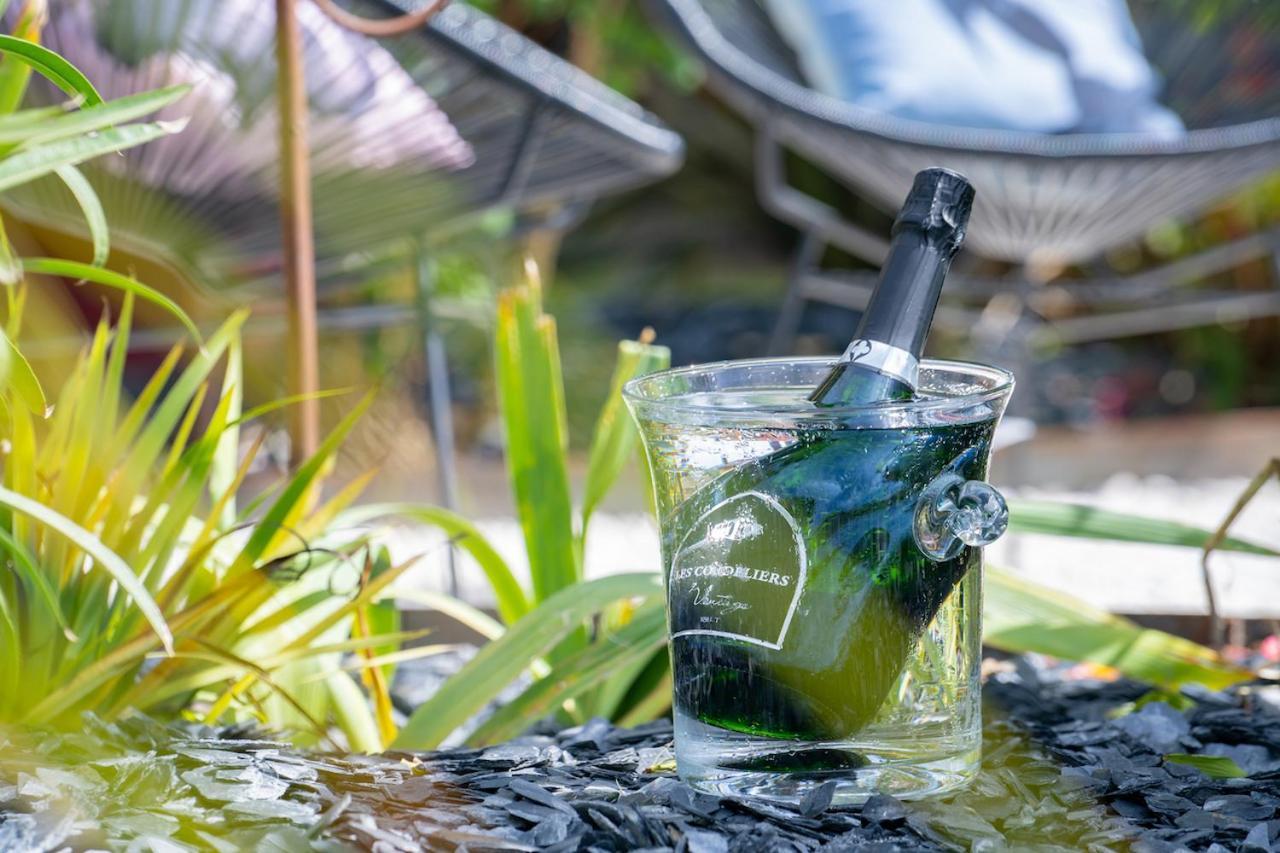 Fronsac  Le Bassin Du Tertre Bed & Breakfast エクステリア 写真