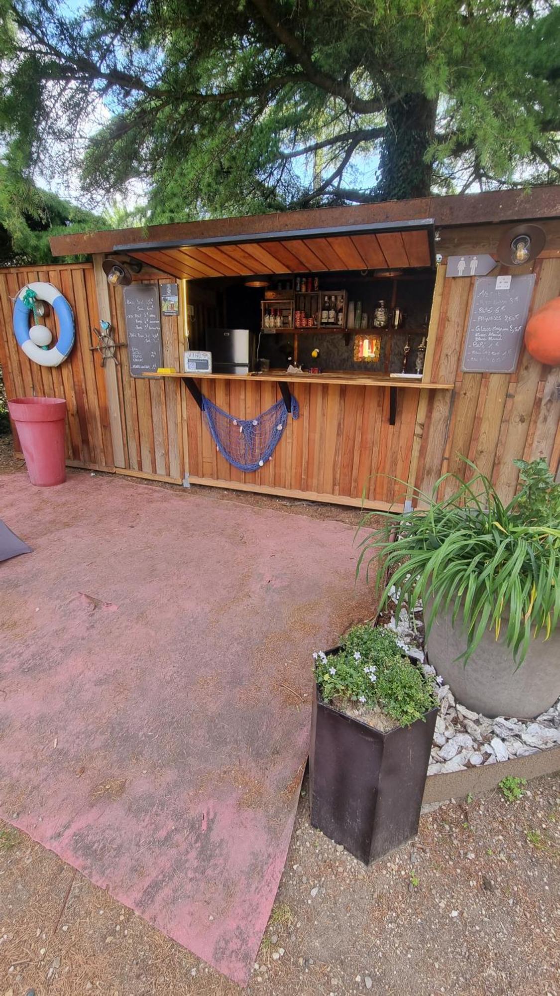 Fronsac  Le Bassin Du Tertre Bed & Breakfast エクステリア 写真